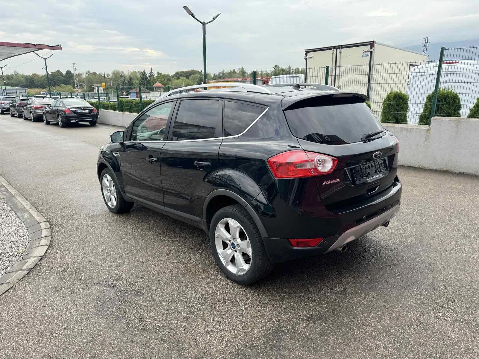 Ford Kuga  - изображение 2