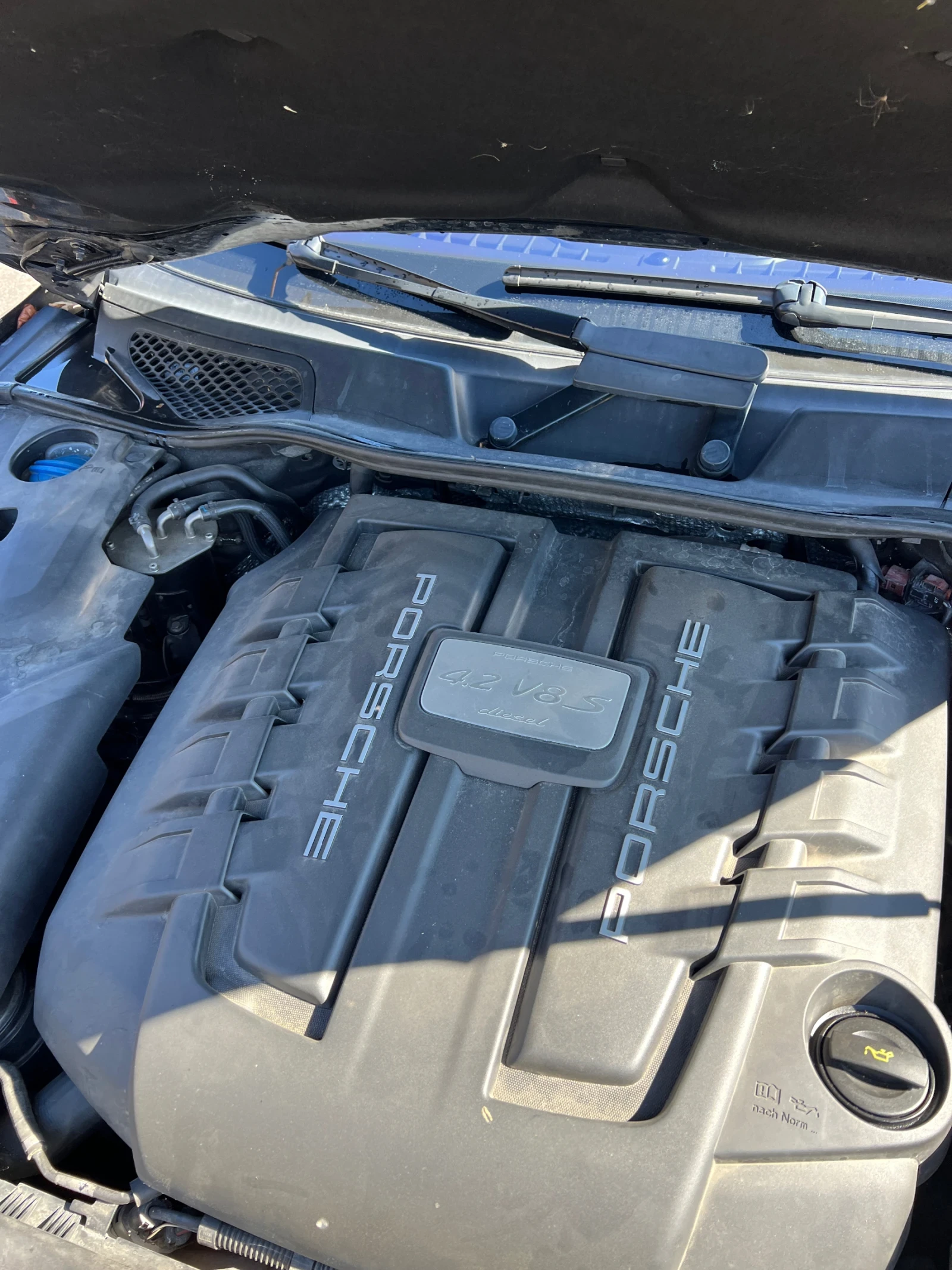 Porsche Cayenne  S 4.2  - изображение 8