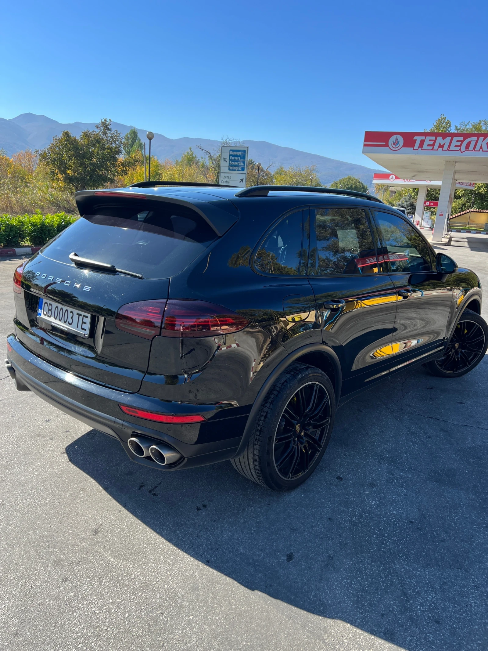 Porsche Cayenne  S 4.2  - изображение 3