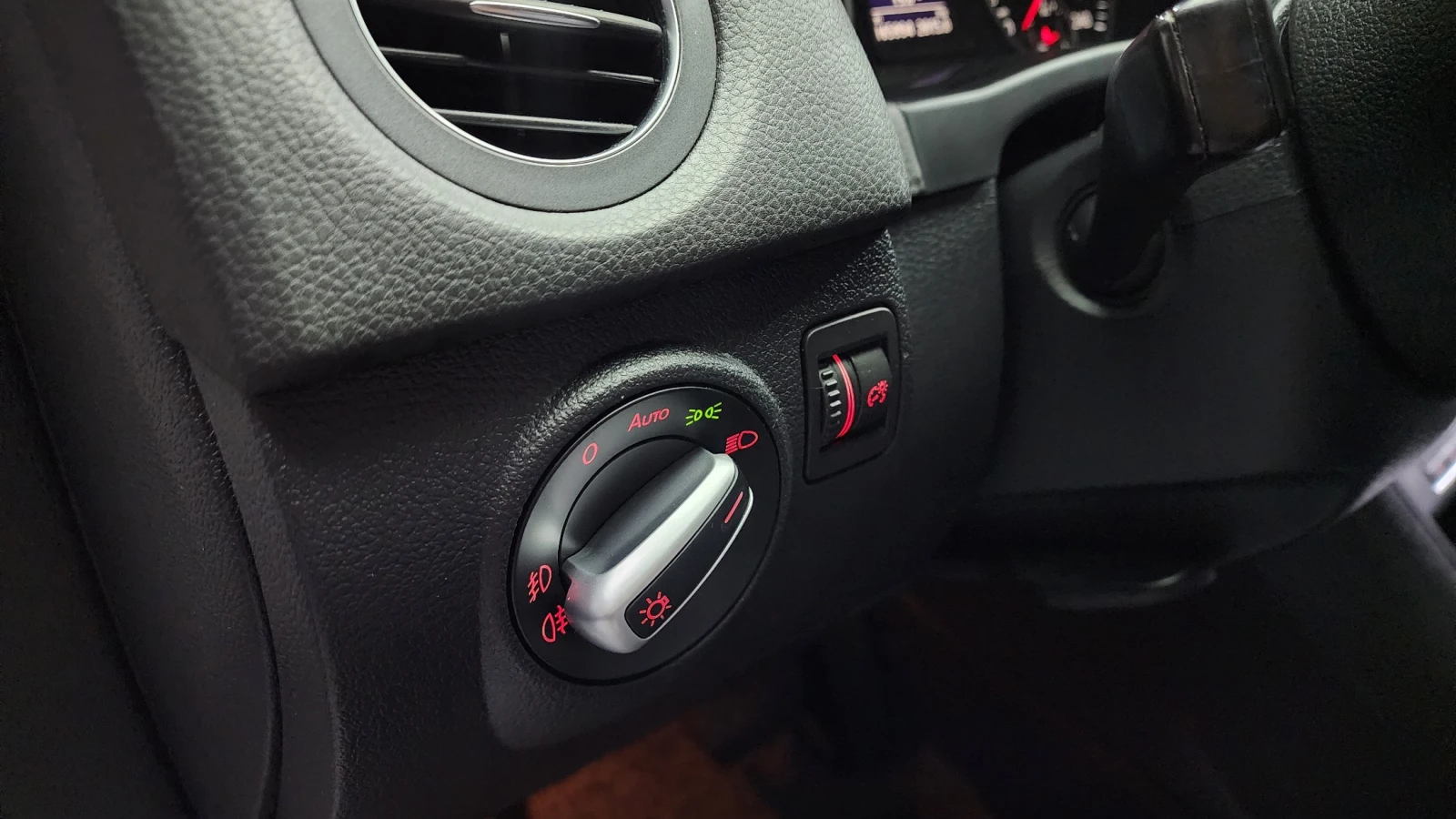 VW Tiguan 2.0TDI PREMIUM | Mobile.bg   17