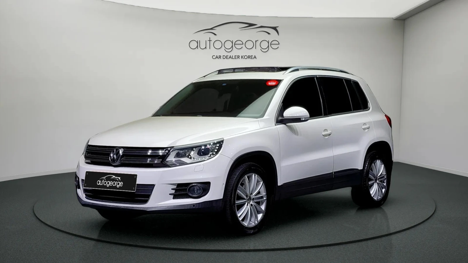 VW Tiguan 2.0TDI PREMIUM | Mobile.bg   1