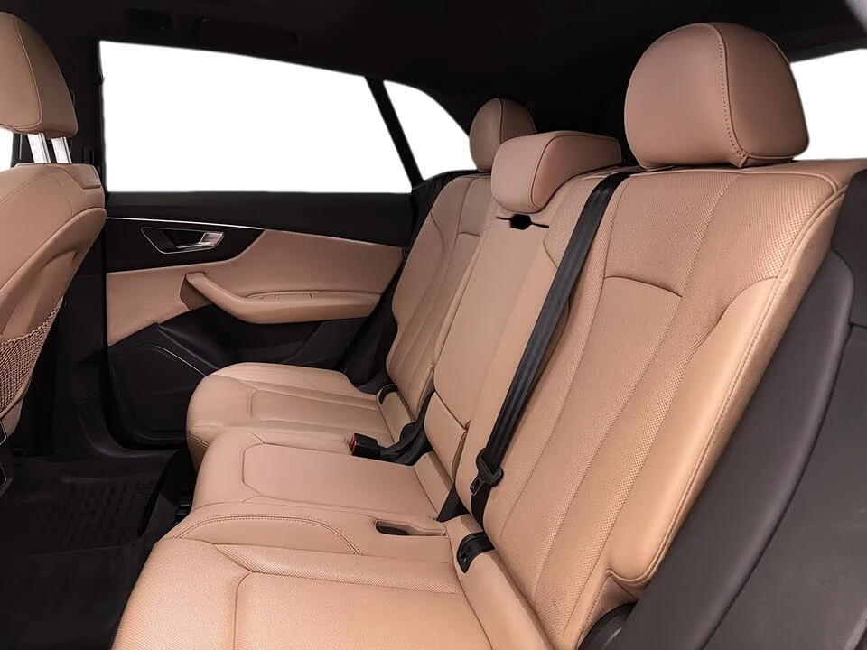 Audi Q8 QUATTRO * 360 CAMERA * CARPLAY * ОБДУХВАНЕ * PANO  - изображение 9