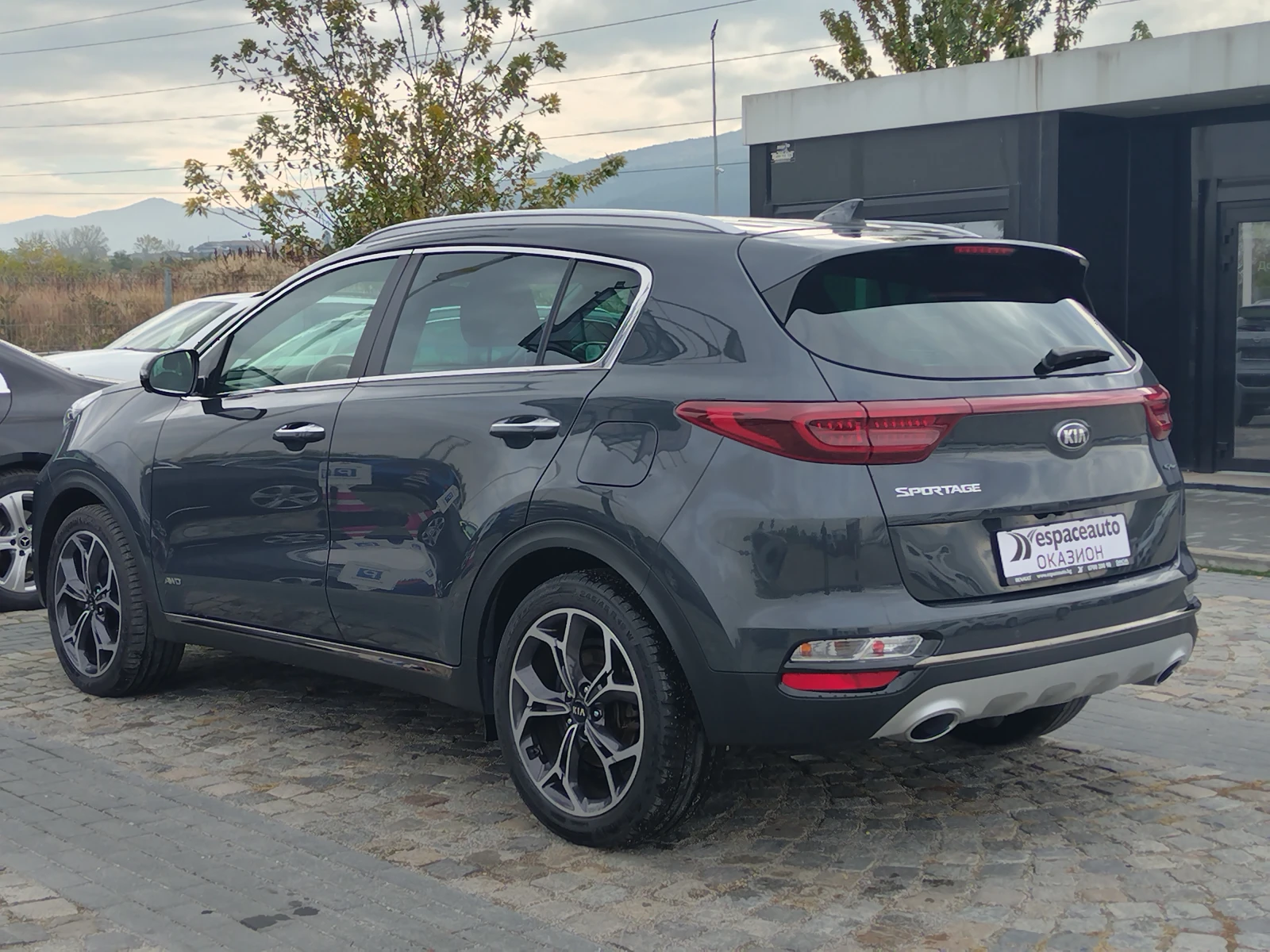 Kia Sportage КАПАРИРАН / 2.0CRDI 185к.с. DCT-8 AWD GT Line - изображение 7