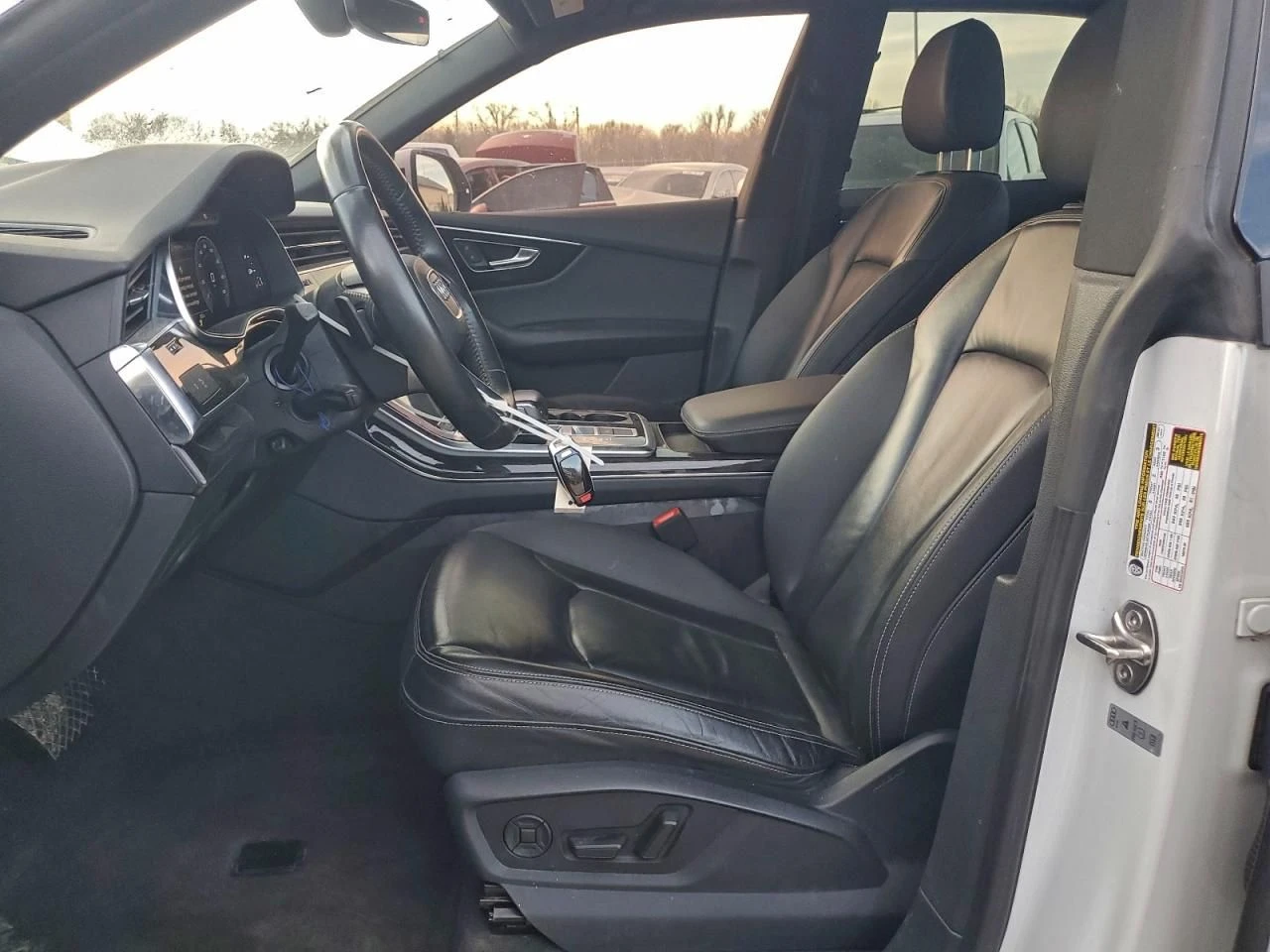 Audi Q8  - изображение 7