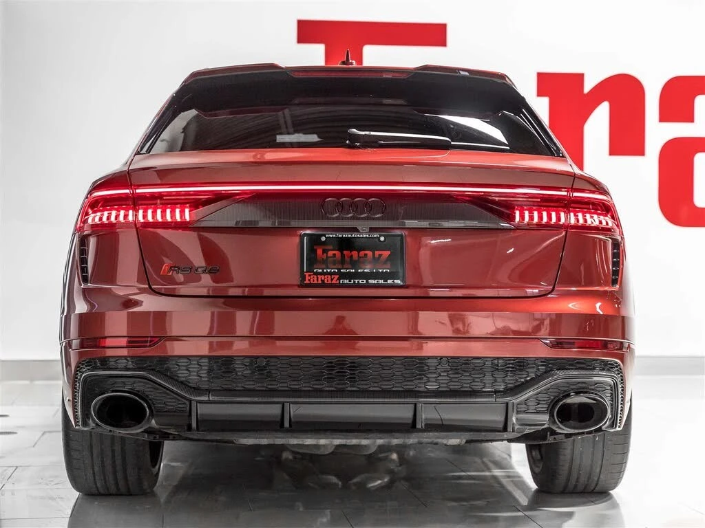 Audi RSQ8 Quattro * CARBON* АвтоКредит (ЦЕНА ДО БГ), снимка 6 - Автомобили и джипове - 53989116