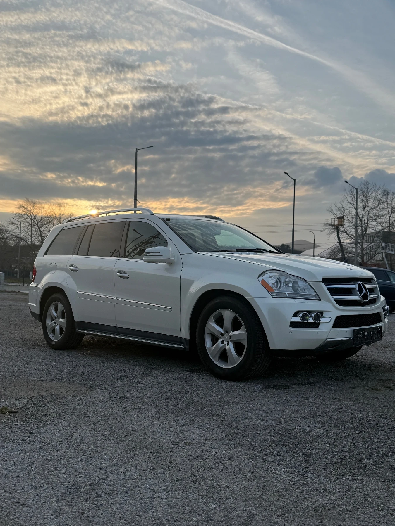 Mercedes-Benz GL 450 GL 450 4x4 7 местен tv top, снимка 2 - Автомобили и джипове - 53992139