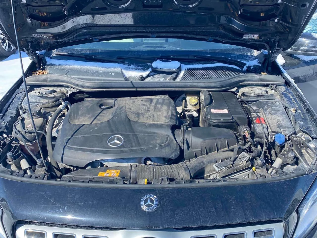 Mercedes-Benz GLA 250 ПАНОРАМА/ОТ ПРЕДСТАВИТЕЛСТВО НА MERCEDES, снимка 15 - Автомобили и джипове - 54017230