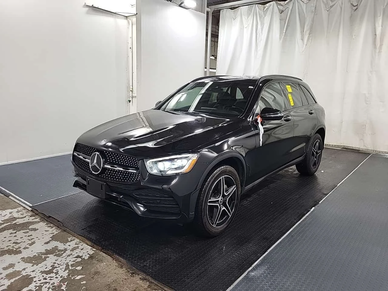 Mercedes-Benz GLC 300  4matic Suv 300 / CARFAX / ����������  | Mobile.bg � ����������� 2