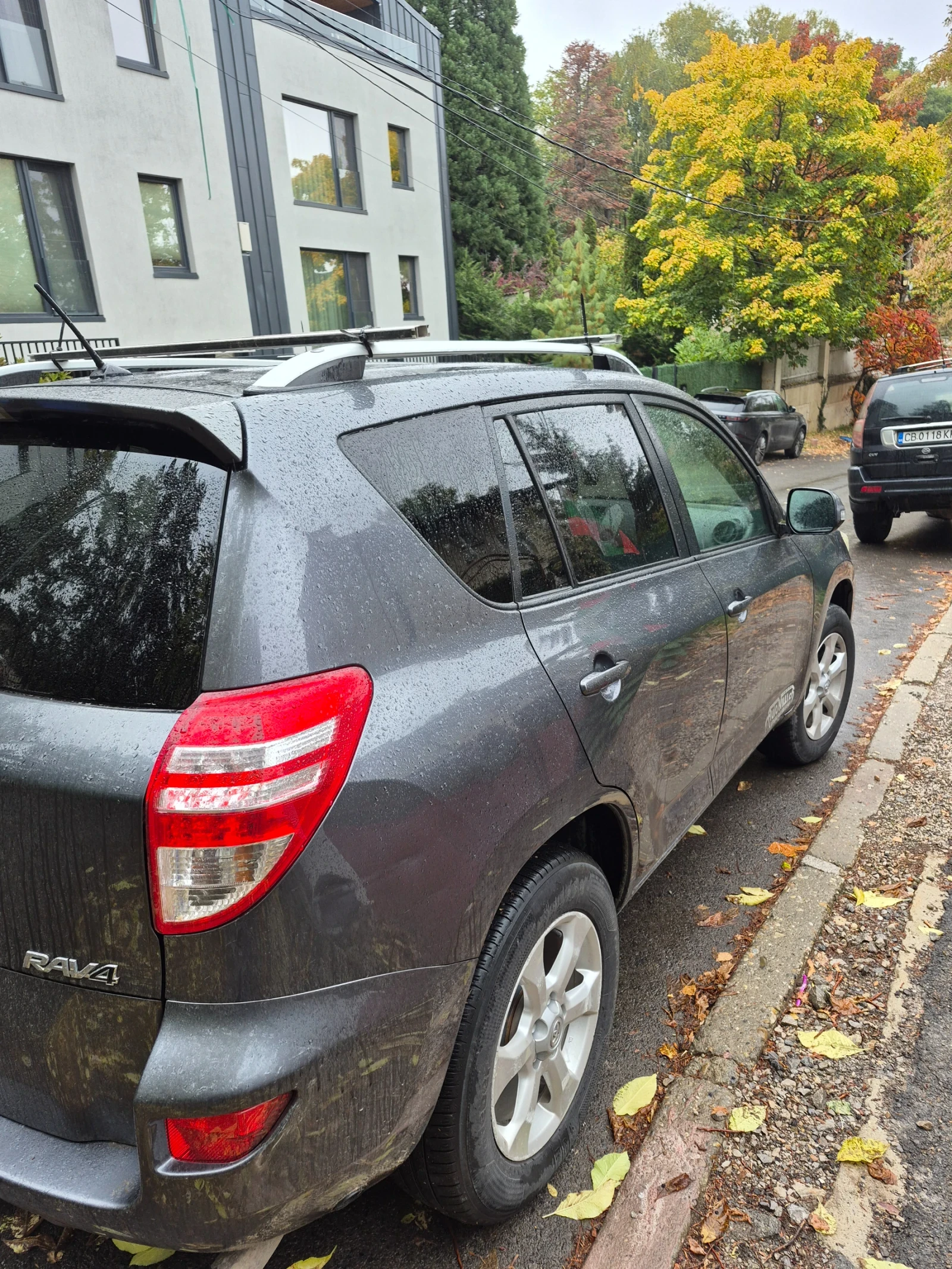 Toyota Rav4, снимка 4 - Автомобили и джипове - 56475872
