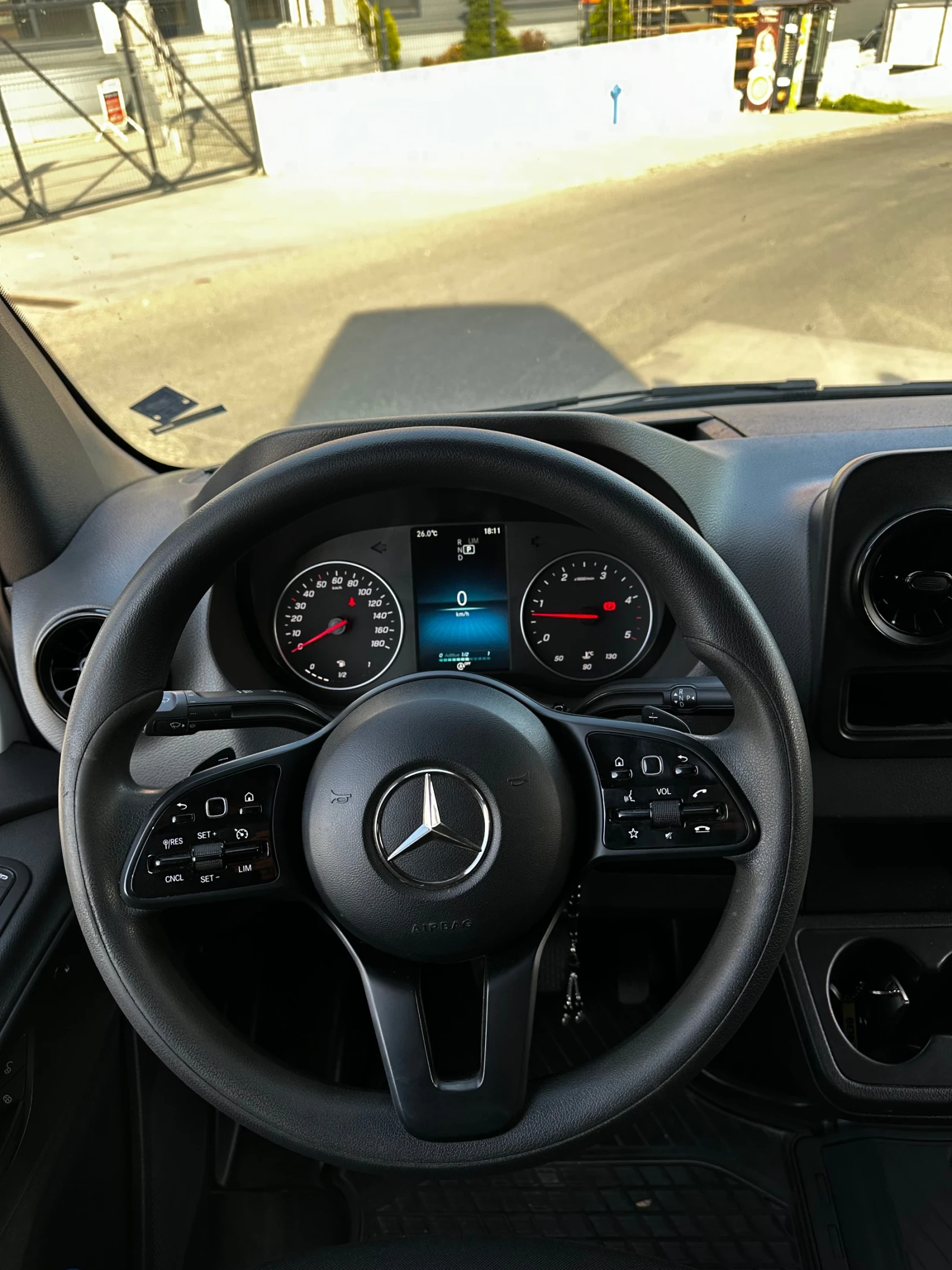 Mercedes-Benz Sprinter 319 8+ 1 - изображение 8