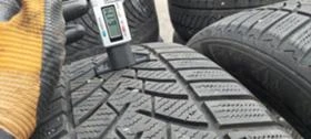 Гуми Зимни 235/55R17, снимка 4