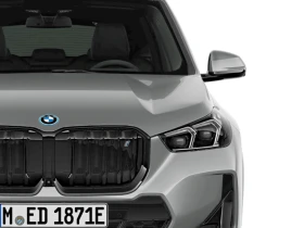 BMW iX1 xDrive30, снимка 6