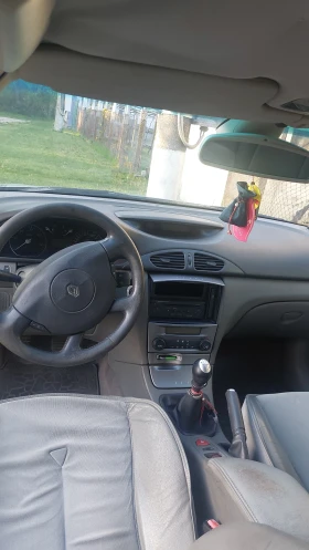 Renault Laguna - 1650 € / 3227.12 лв. - 51383171 4