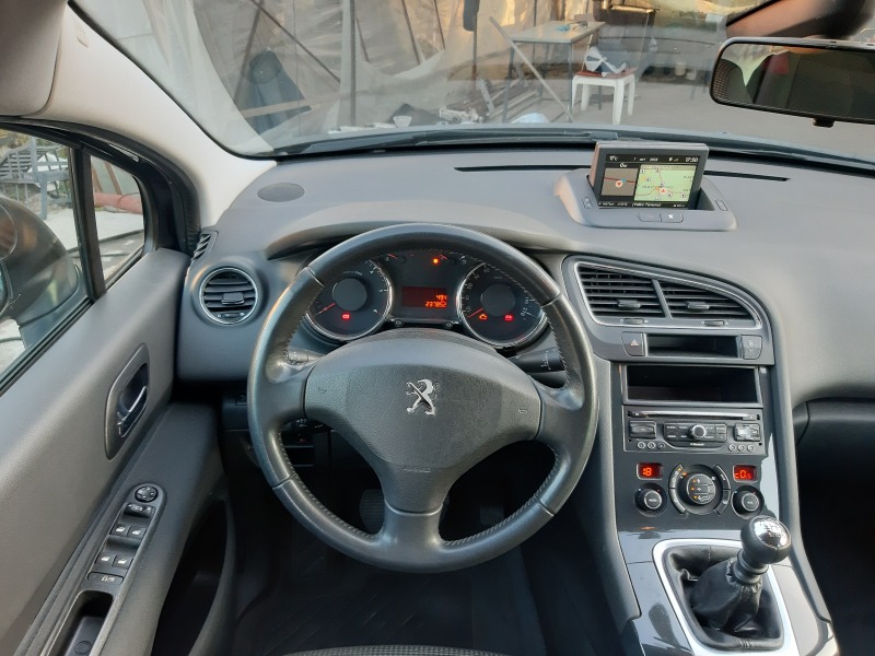 Peugeot 5008 LED NAVI, снимка 12 - Автомобили и джипове - 44668500