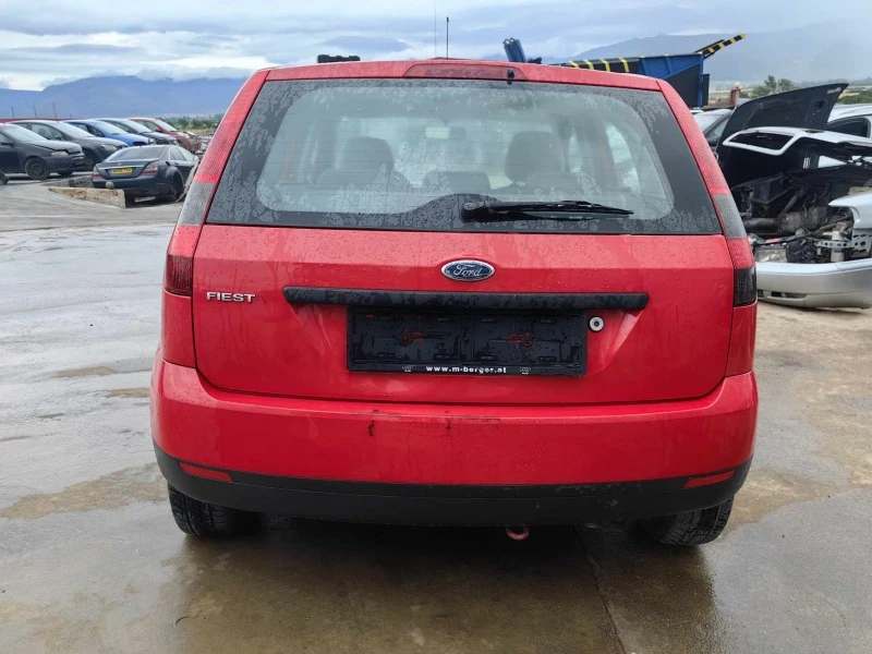 Ford Fiesta 1.3, снимка 3 - Автомобили и джипове - 46202275