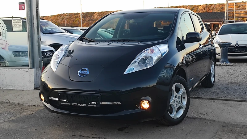 Nissan Leaf  10.000км. ЧИСТО НОВ -ЧИСТО НОВ!!!, снимка 1 - Автомобили и джипове - 47381445