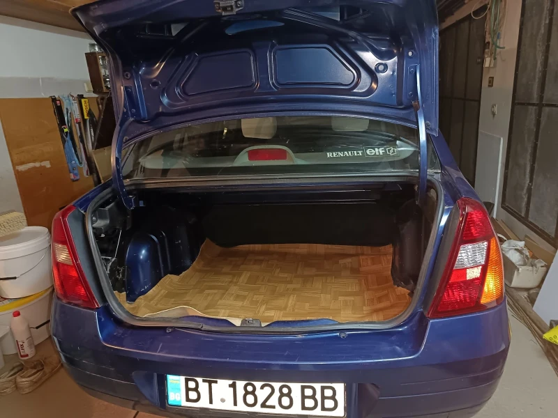 Renault Clio, снимка 9 - Автомобили и джипове - 47408237