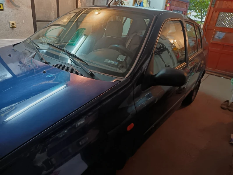 Renault Clio, снимка 7 - Автомобили и джипове - 47408237