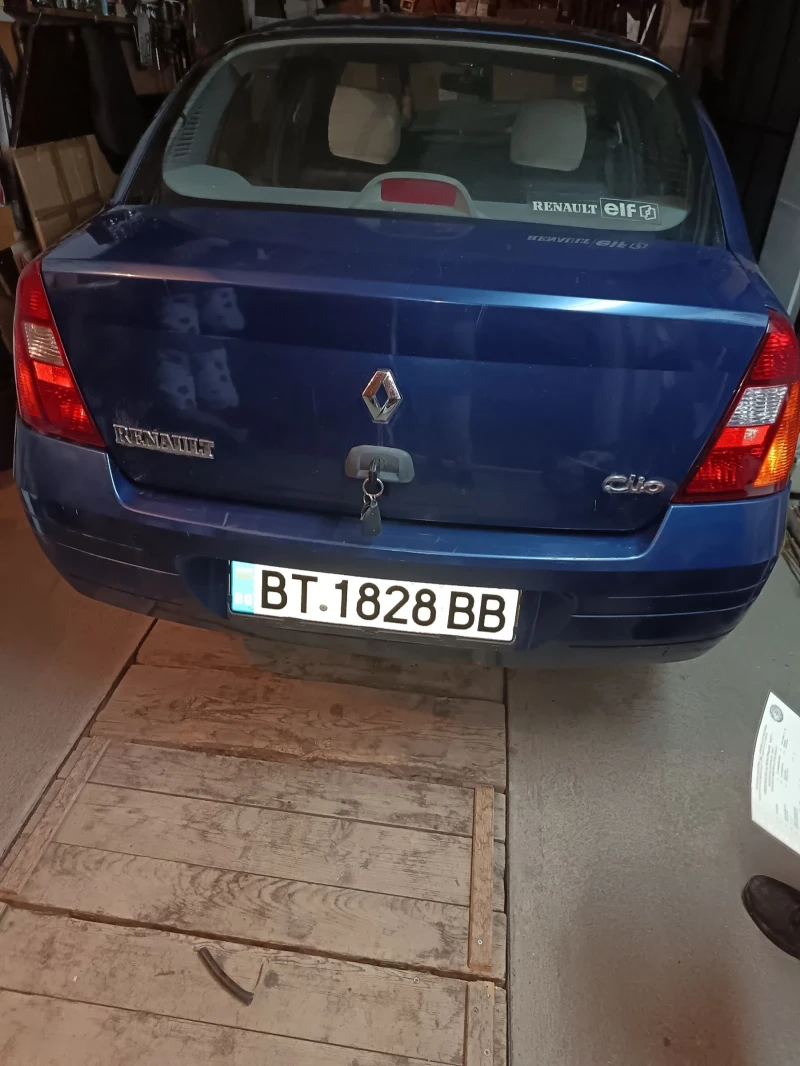 Renault Clio, снимка 2 - Автомобили и джипове - 47408237