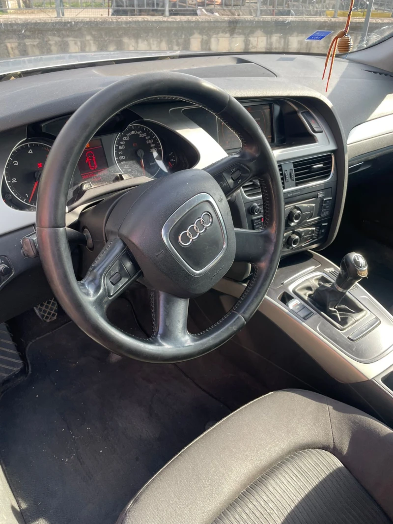 Audi A4 2.0TDI-143к.с, снимка 4 - Автомобили и джипове - 47975114