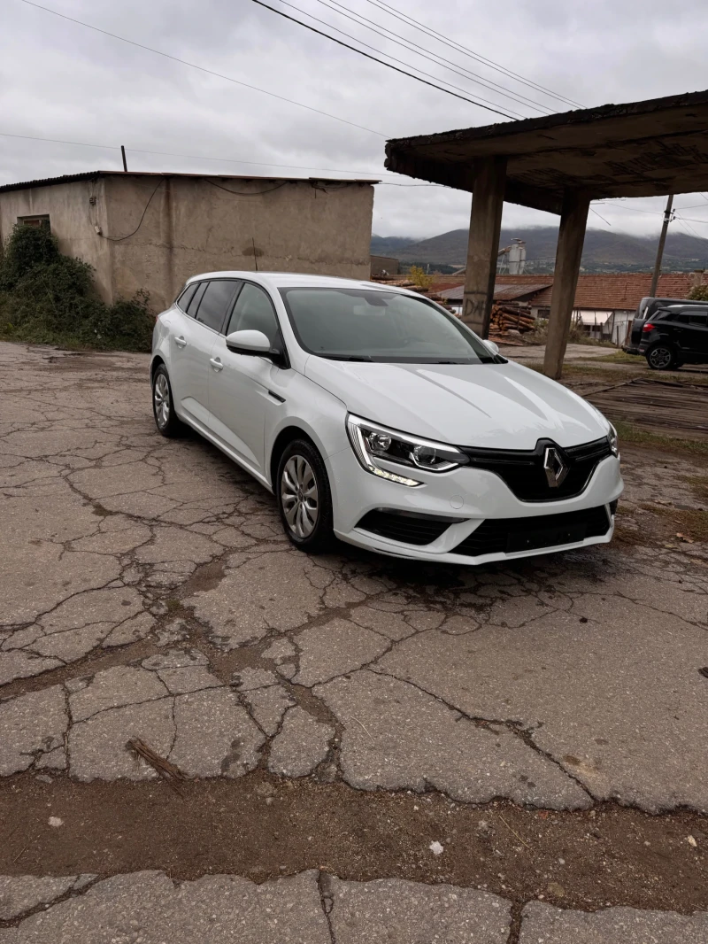 Renault Megane, снимка 3 - Автомобили и джипове - 52088401