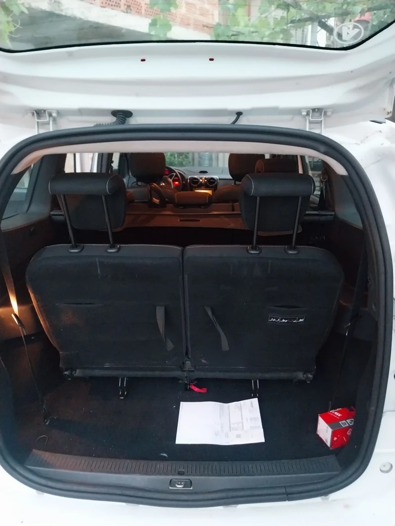 Dacia Lodgy, снимка 2 - Автомобили и джипове - 52393962