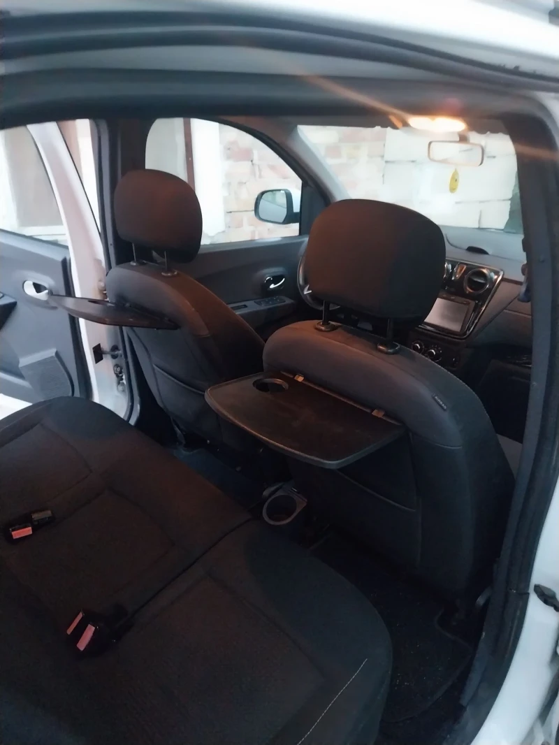 Dacia Lodgy, снимка 7 - Автомобили и джипове - 52393962