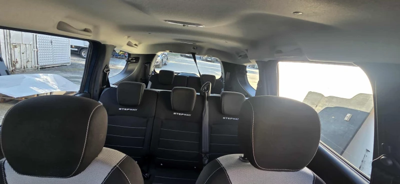 Dacia Lodgy Stepwey, снимка 6 - Автомобили и джипове - 52108182
