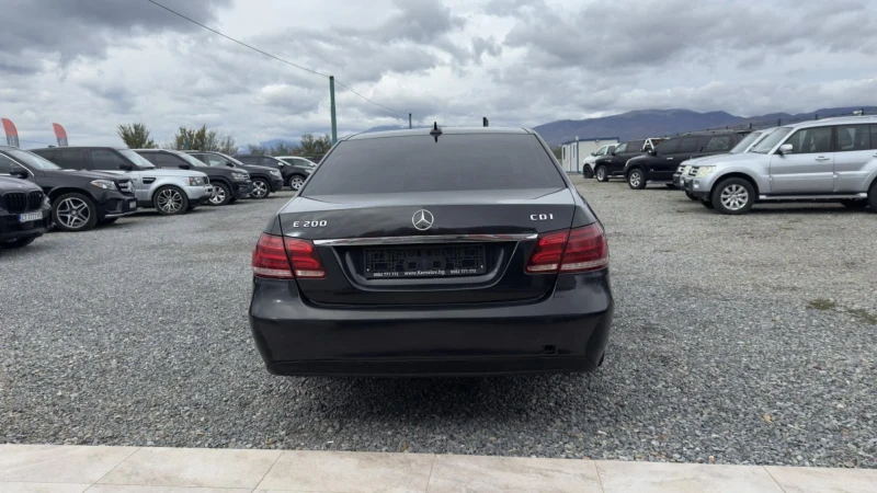 Mercedes-Benz E 200 * ТОП ЦЕНА* , снимка 5 - Автомобили и джипове - 52214761