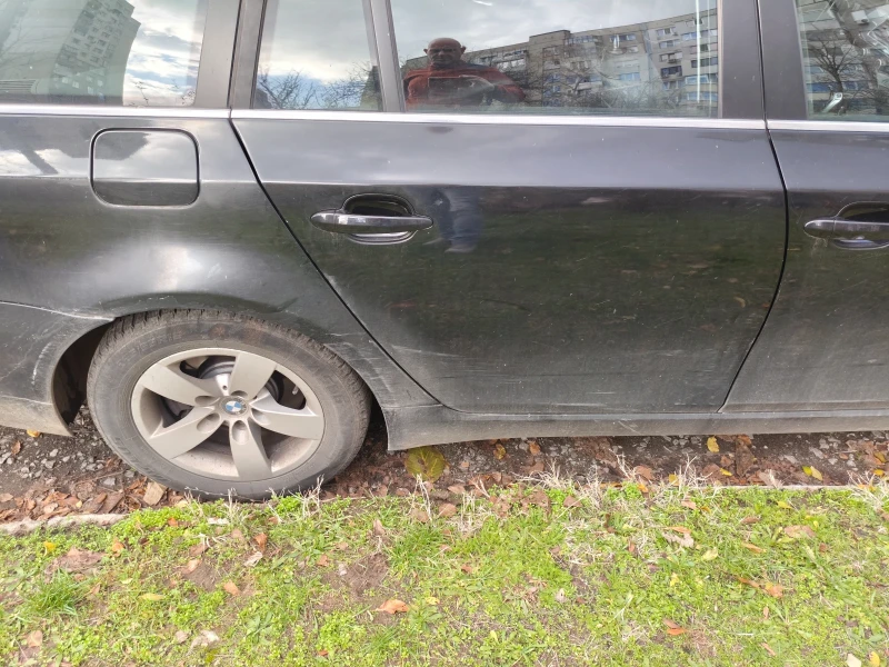 BMW 520, снимка 15 - Автомобили и джипове - 52503501