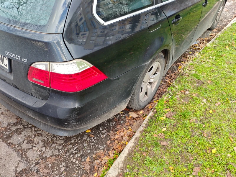 BMW 520, снимка 11 - Автомобили и джипове - 52503501