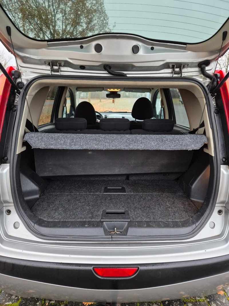 Nissan Note 1.6 Бензин, 110 к.с., снимка 12 - Автомобили и джипове - 52642759