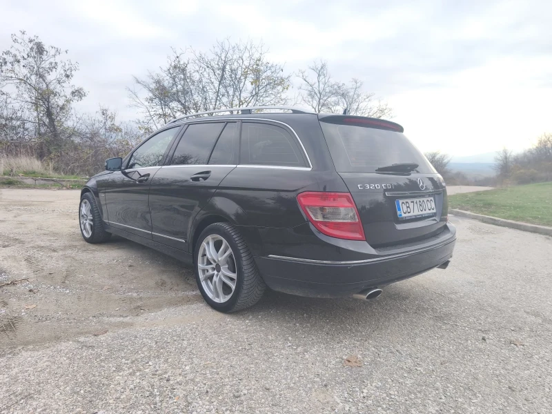Mercedes-Benz C 320 4MATIC , снимка 8 - Автомобили и джипове - 52693428