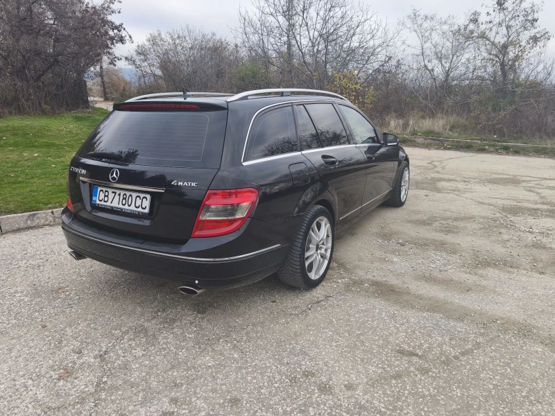 Mercedes-Benz C 320 4MATIC , снимка 6 - Автомобили и джипове - 52693428