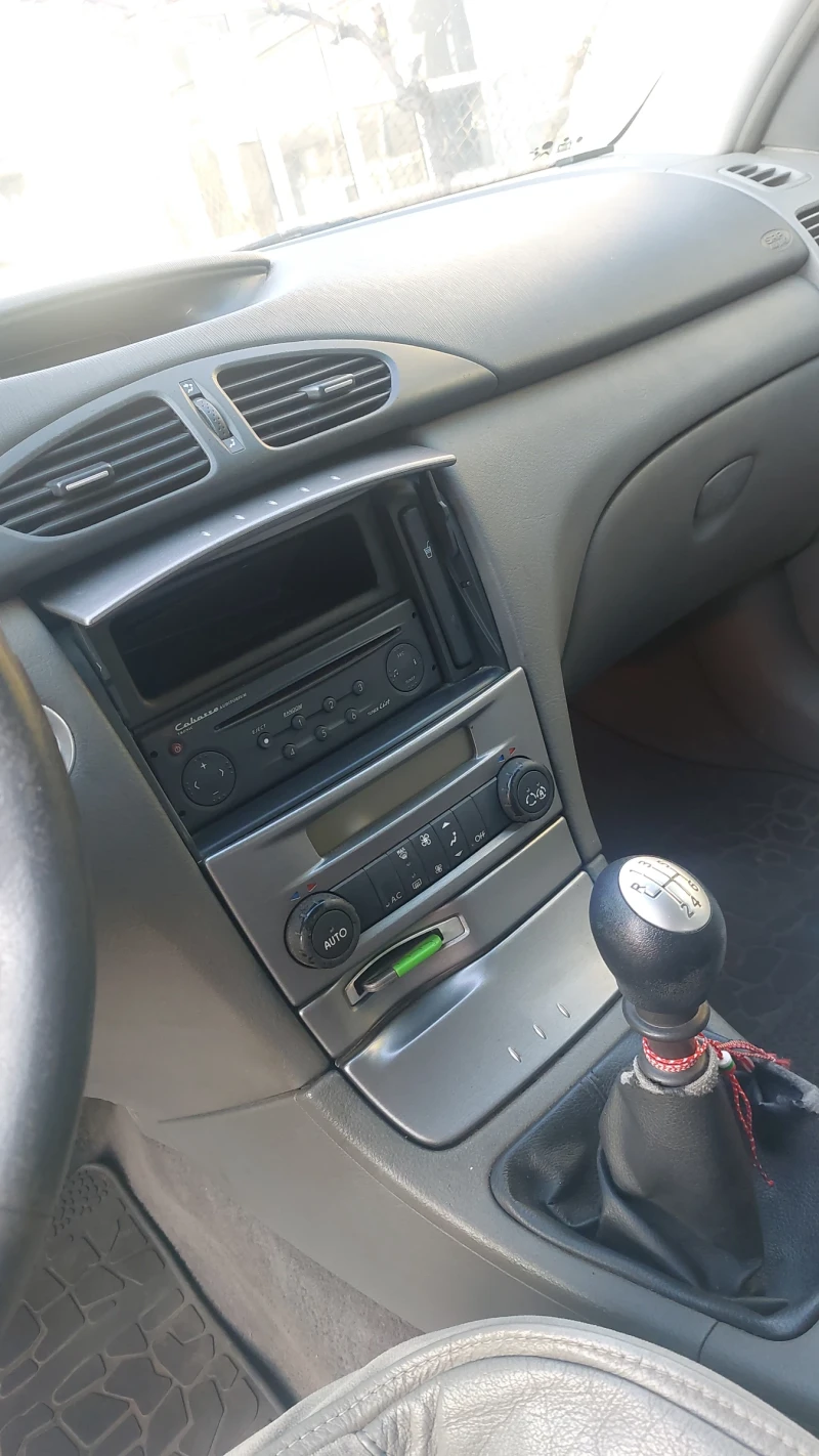 Renault Laguna, снимка 5 - Автомобили и джипове - 53221750