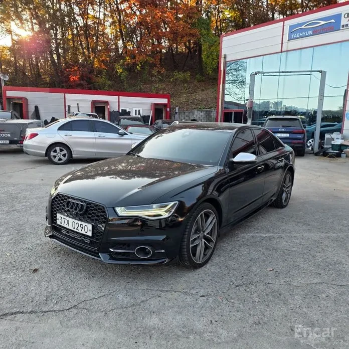 Audi S6 PREMIUM PLUS / QUATTRO / DISTRONIC / ПОДГРЕВИ / 