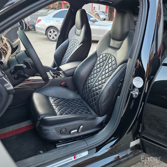 Audi S6 PREMIUM PLUS / QUATTRO / DISTRONIC / ПОДГРЕВИ / , снимка 9 - Автомобили и джипове - 54009027