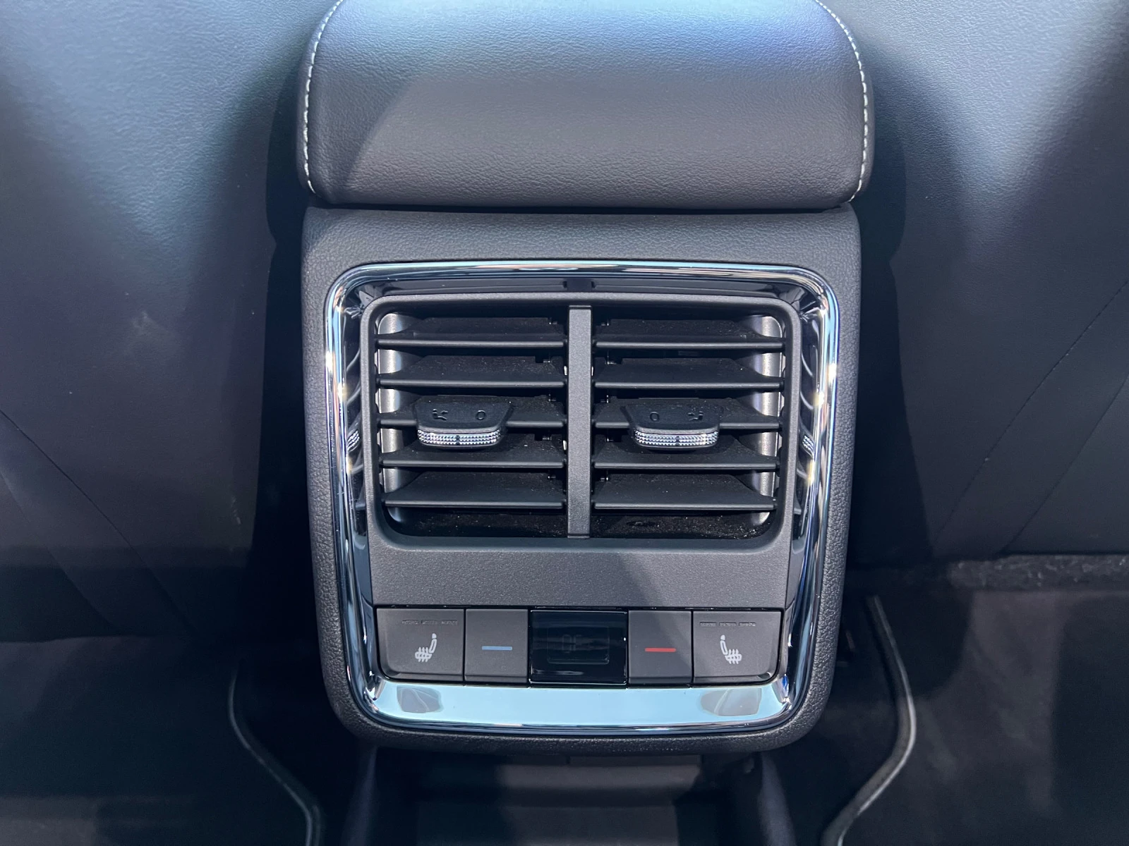 Skoda Enyaq Skoda Enyaq COUPE* VRS* 82kWh* PANO* CANTON* HEAD  | Mobile.bg   16