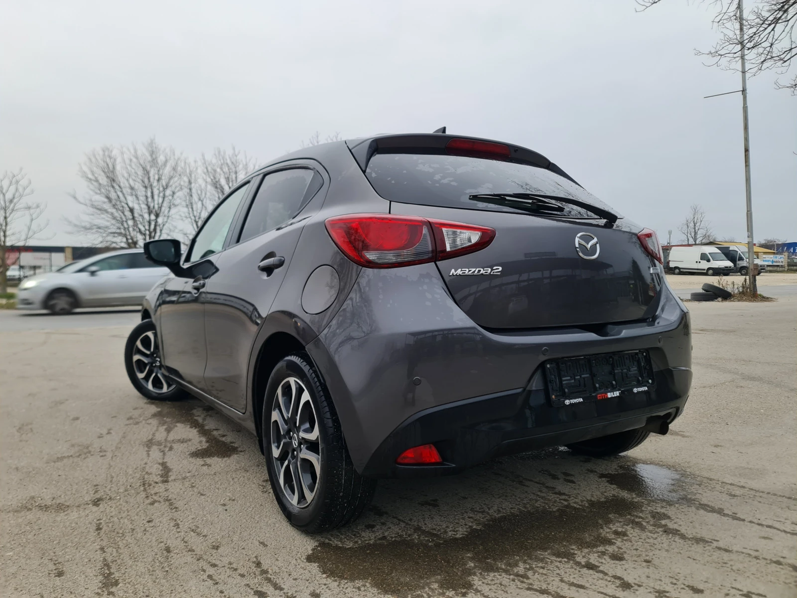 Mazda 2 1.5i/90hp/FACE-LIFT - изображение 4