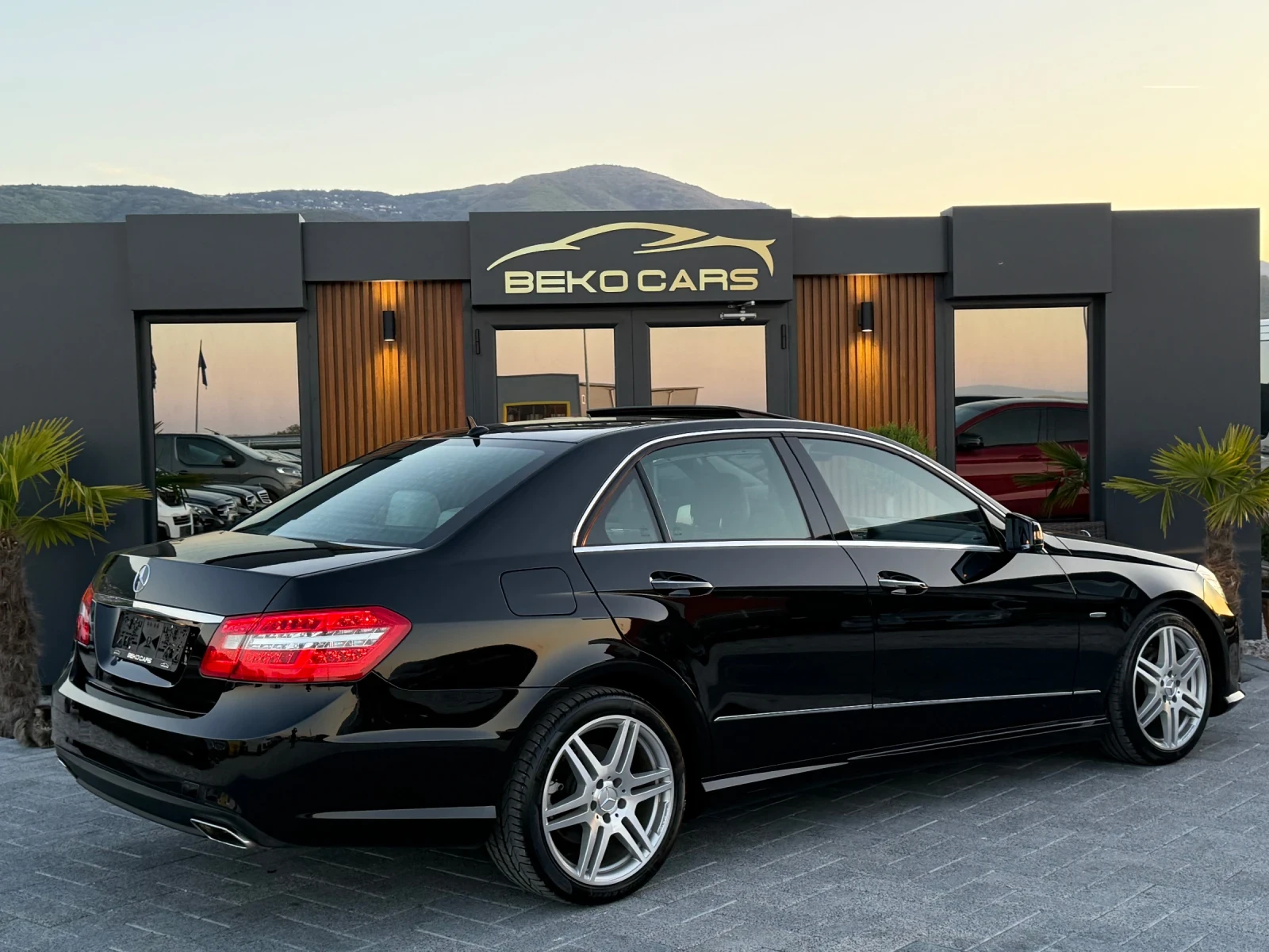 Mercedes-Benz E 350 AMG-LINE//Night-Vision//Нов внос от Белгия! - изображение 5