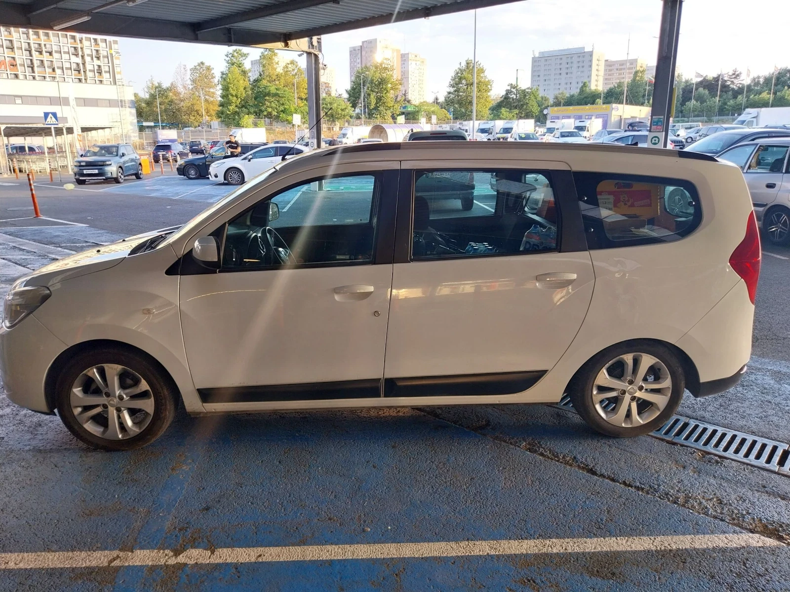 Dacia Lodgy  - изображение 5