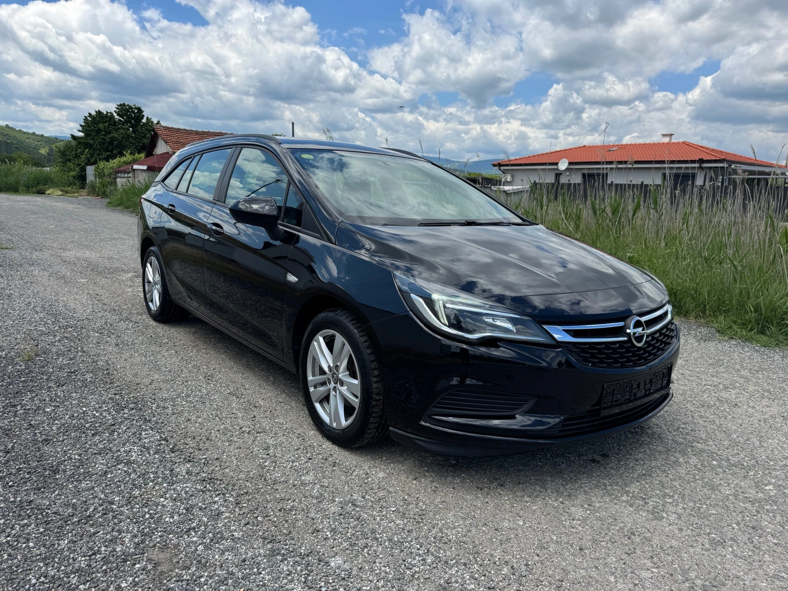 Opel Astra 1.6 CDTI * NAVI* EURO 6B*  - изображение 3