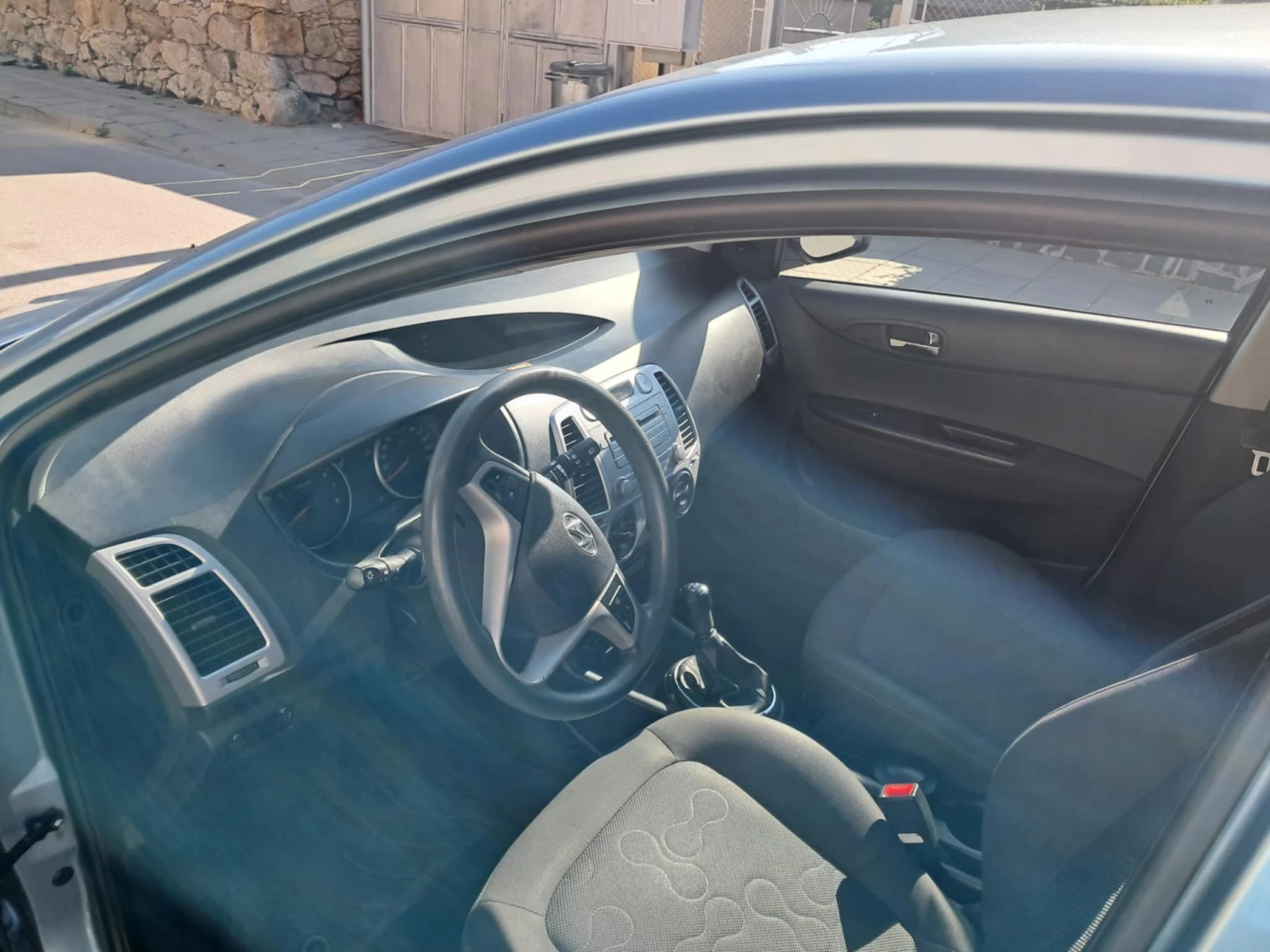 Hyundai I20  - изображение 2