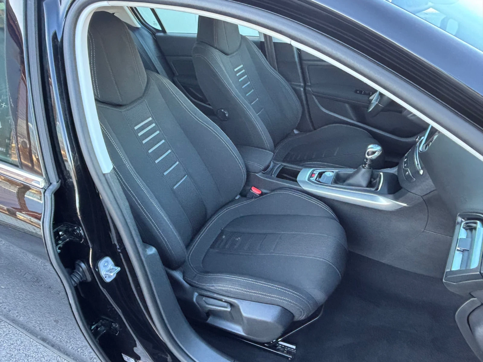 Peugeot 308 1.6 HDI Allure - изображение 10