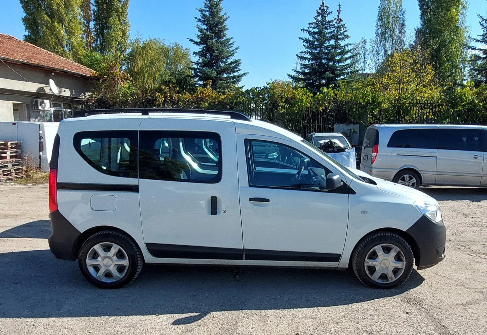 Dacia Dokker 1.5 dci 4+ 1 места N1 - изображение 8