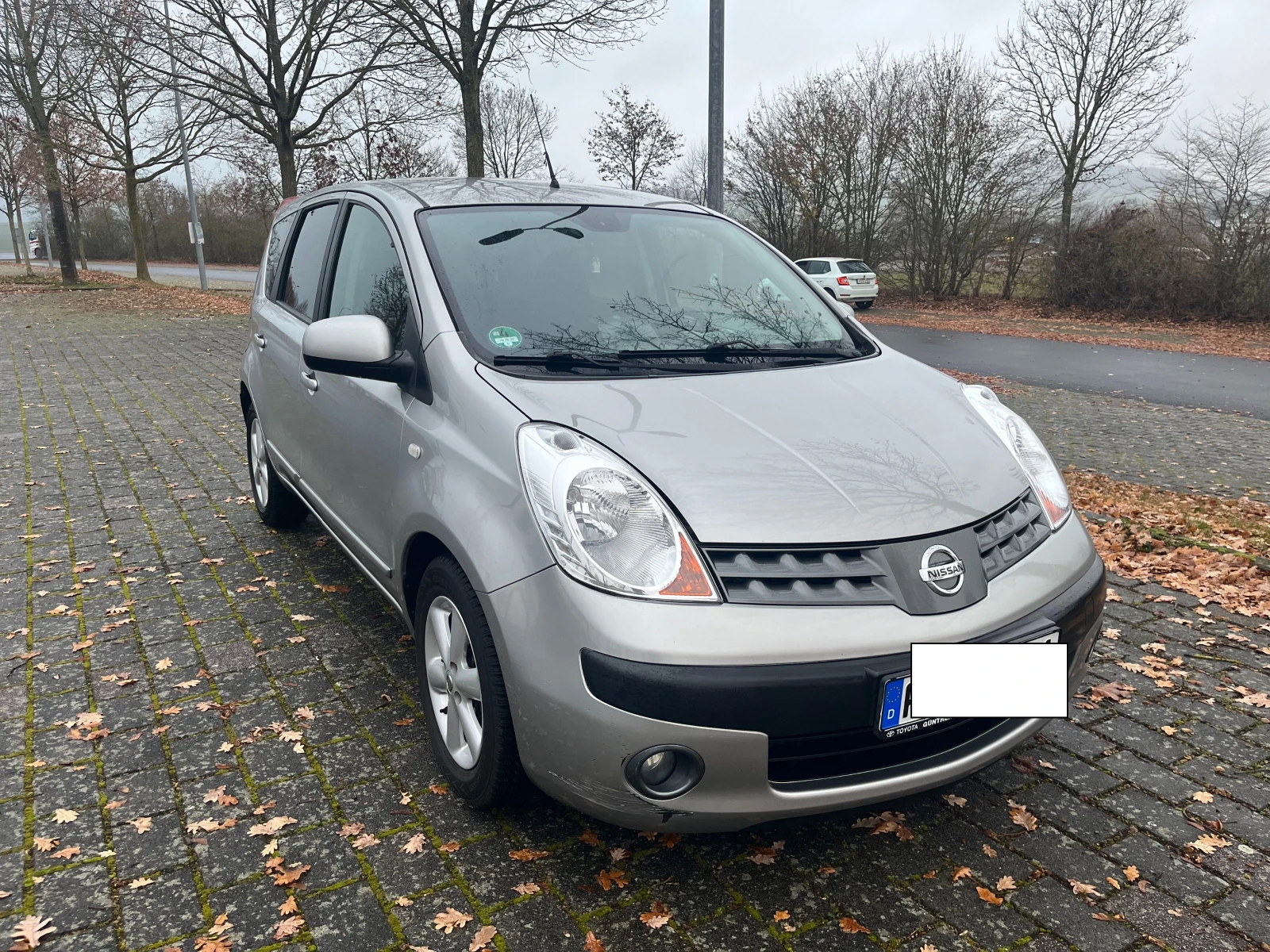 Nissan Note 1.6 Бензин, 110 к.с. - изображение 2