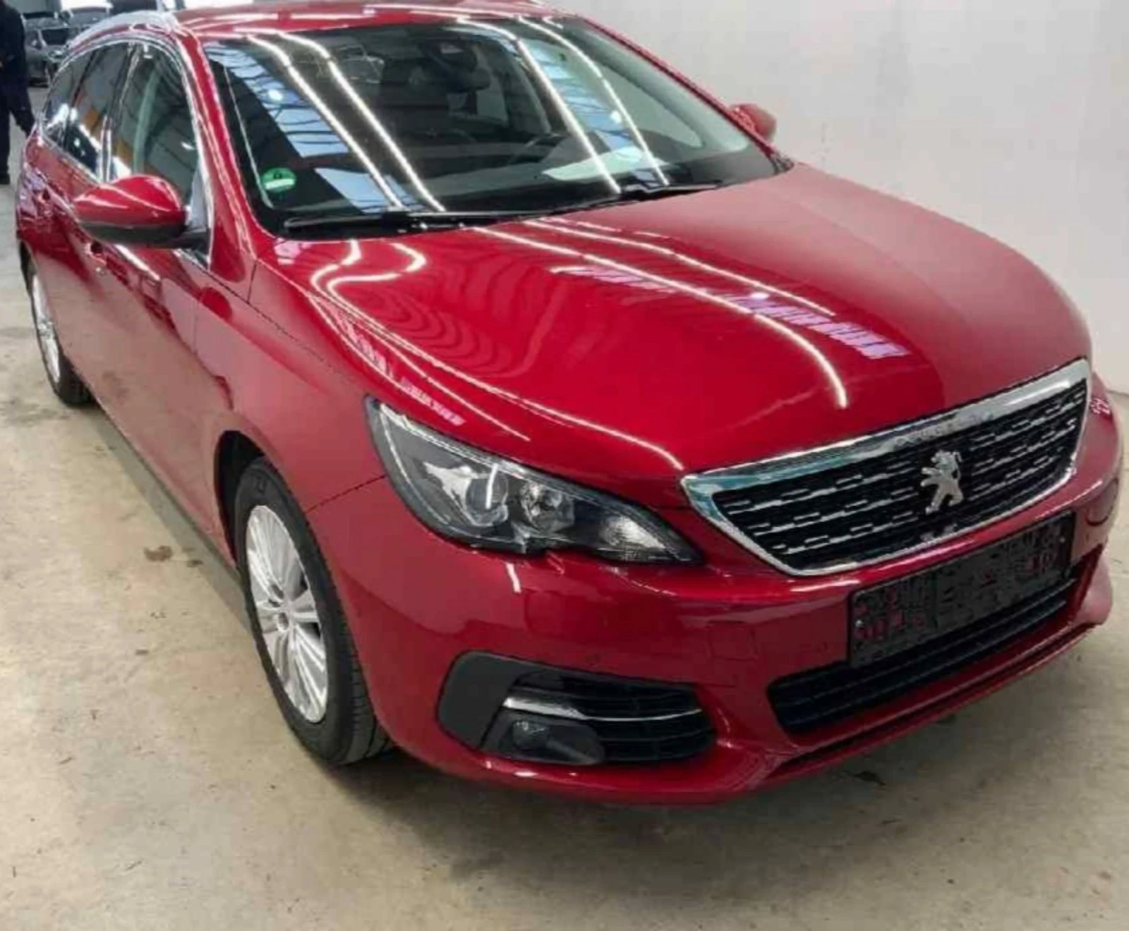 Peugeot 308 1.5 BlueHDI 130 ALLURE.LED.NAVI.VIRTUAL - изображение 3