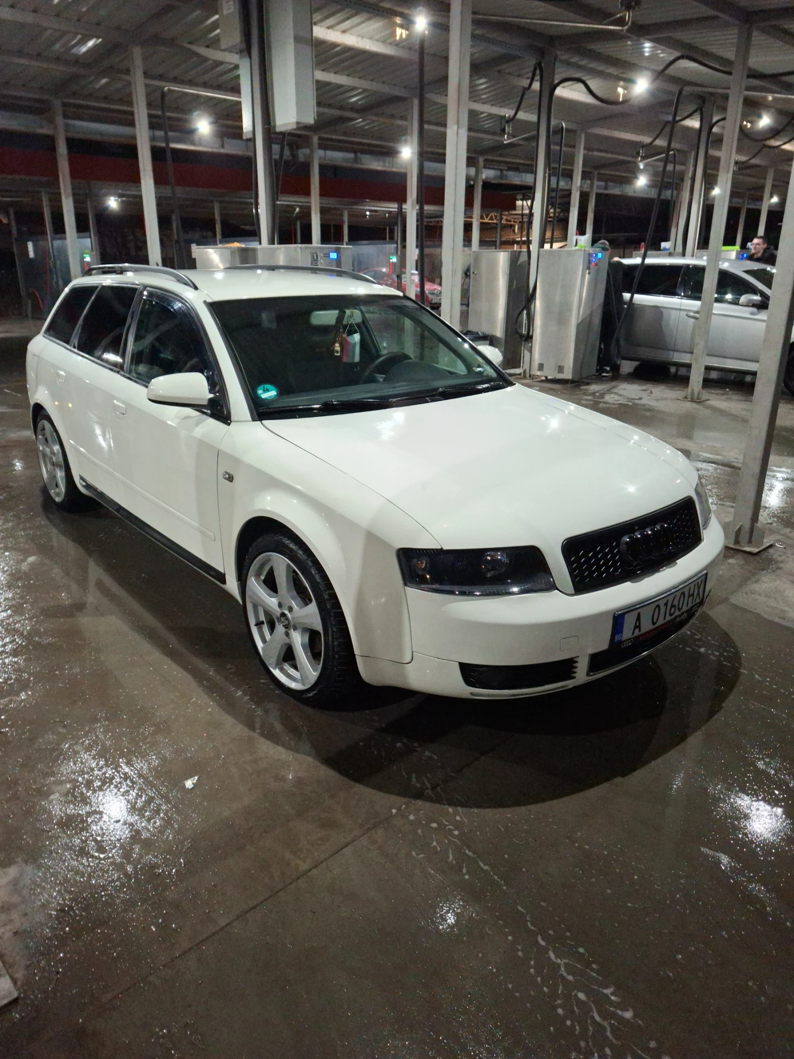 Audi A4  - изображение 2