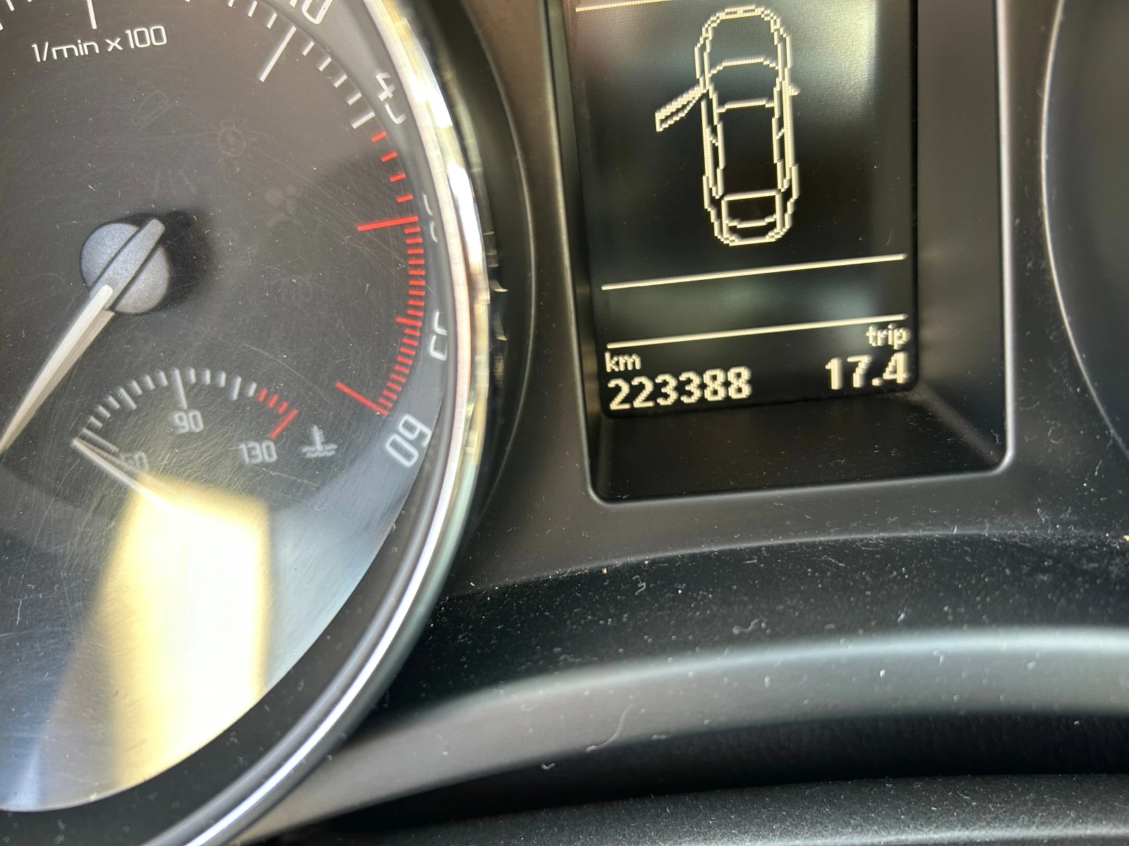 Skoda Superb, снимка 11 - Автомобили и джипове - 53708808