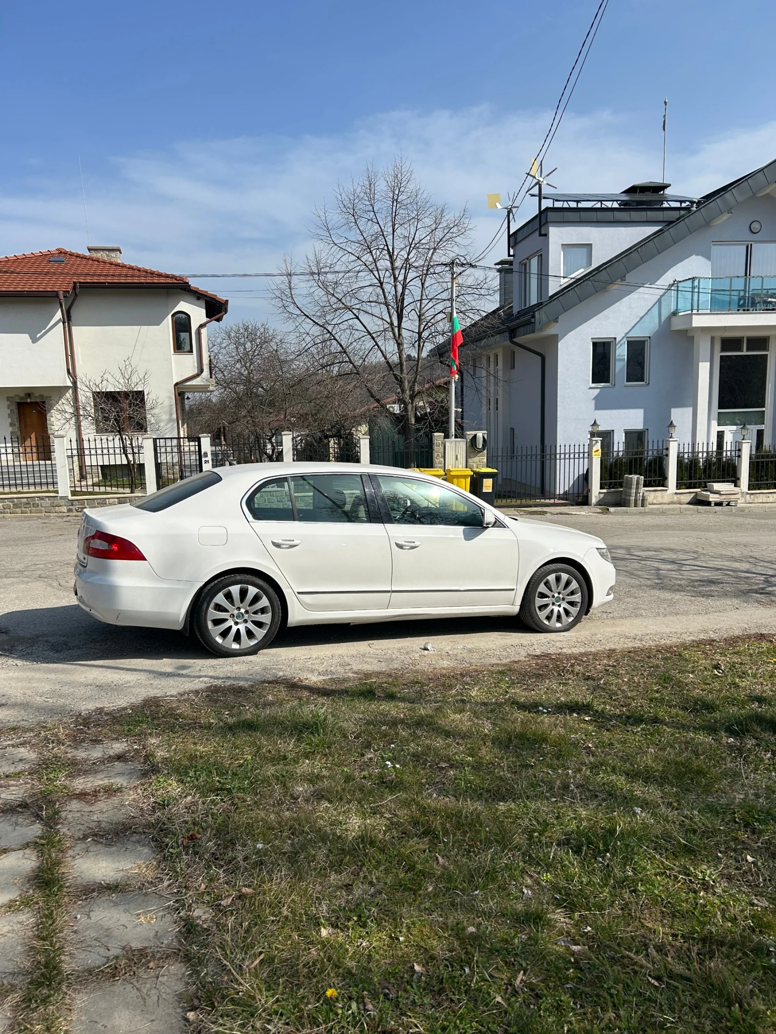 Skoda Superb, снимка 2 - Автомобили и джипове - 53708808